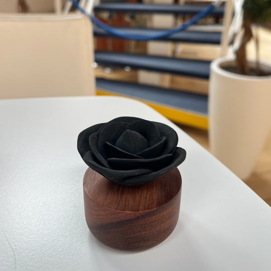 Rose Sculpture Black